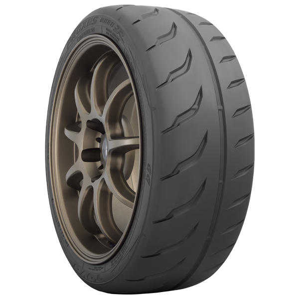 285/35R19 99Y Toyo R888R SEMI SLICK