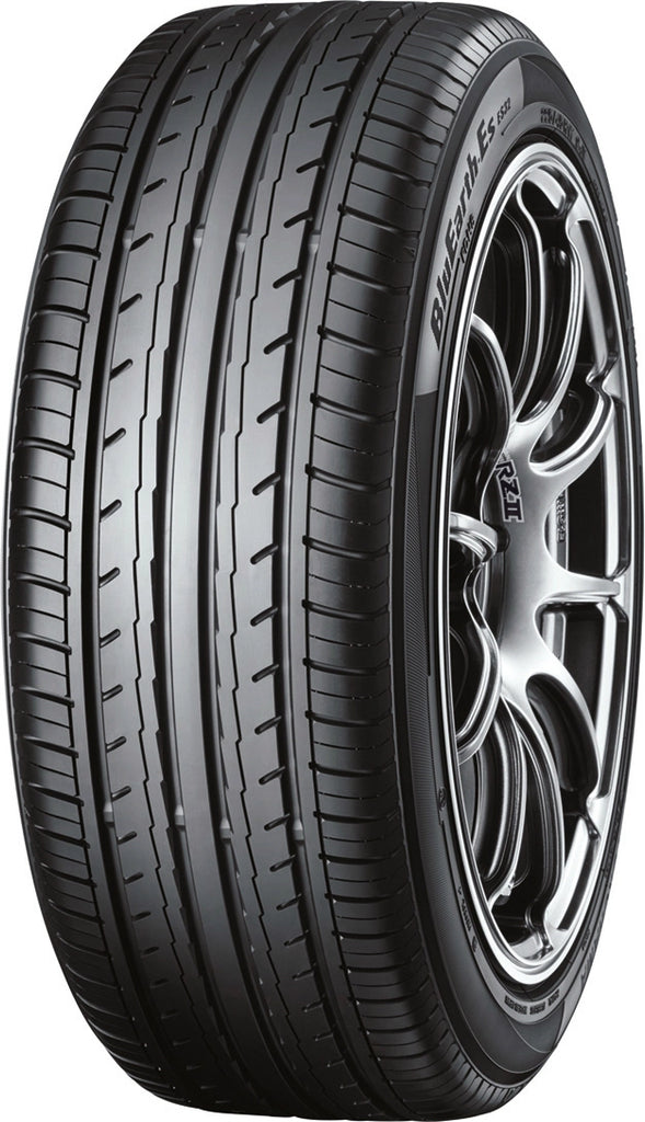 165/60R15 77H Yokohama BlueEarth ES32