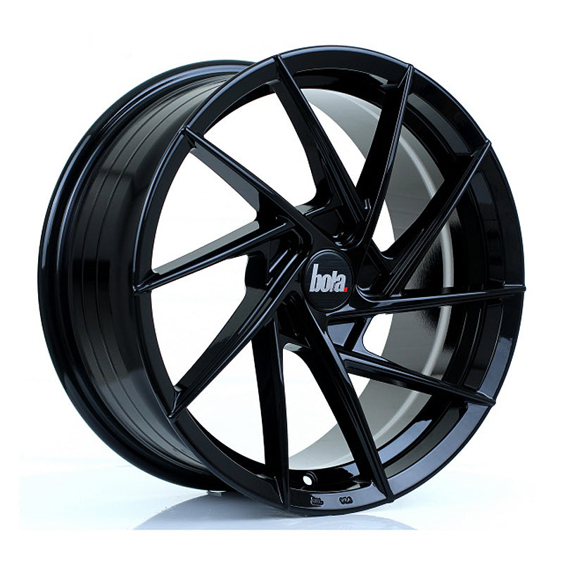 Bola Wheels B26 Gloss Black 17*7.5