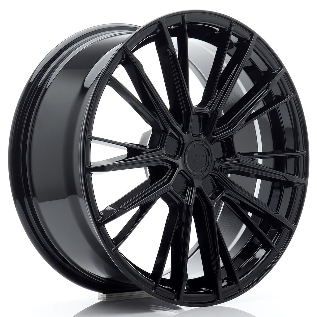 Japan Racing Wheels JR52 Gloss Black 18*8